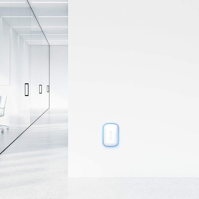 UniFi Wall PlugAC Wave2 Extndr - Image 9