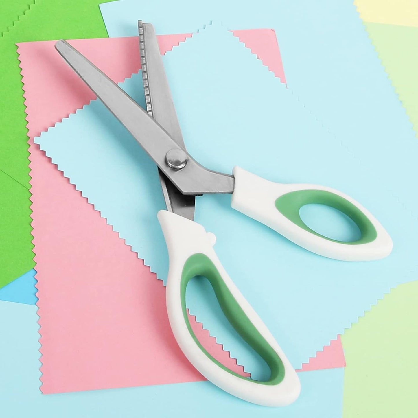Pinking Shears for Fabric Cutting, Zig Zag Scissors, Scrapbook Scissors Decorative Edge for Adults, Great for Many Kinds of Sewing Fabrics Leather and Craft Paper, Professional Handheld Dressmaking