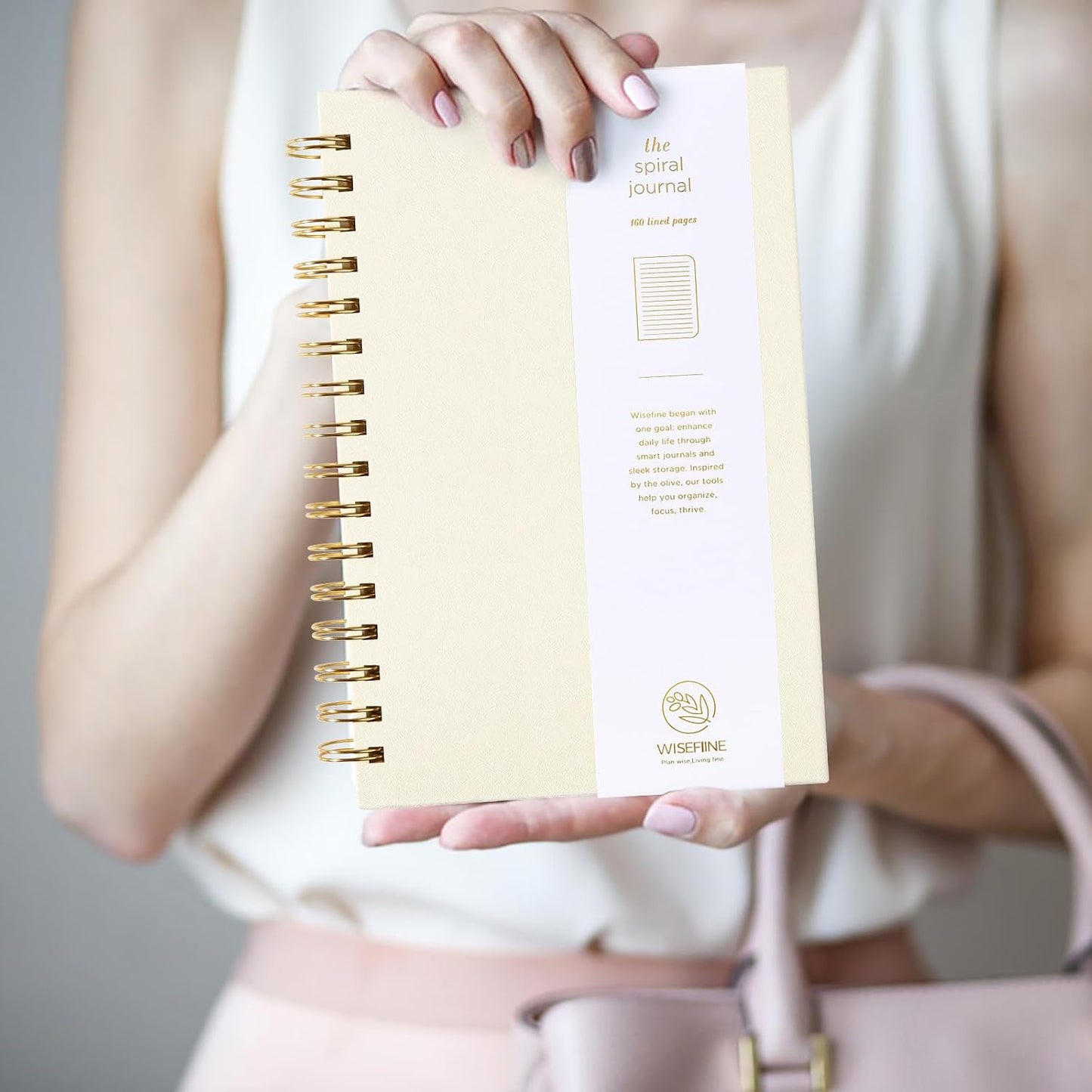 Spiral Journal Notebook with 160 Lined Pages – Hardcover Writing Journal with Gold Twin-Wire Binding, A5 College Ruled Notebooks for Work, School, Travel, Diary, Gift for Women & Men Black