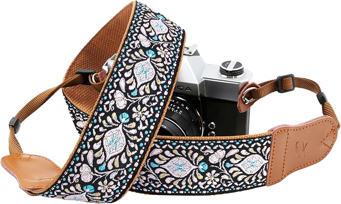 Padwa Lifestyle Pink Floral Vintage Embroidered Camera Strap - Image 8