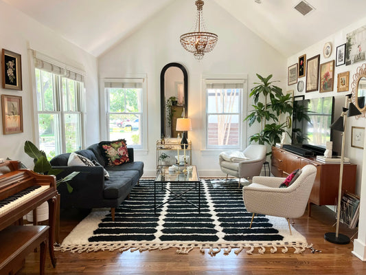 Statement Mirrors: Transform Your Space with Bold Reflective Design