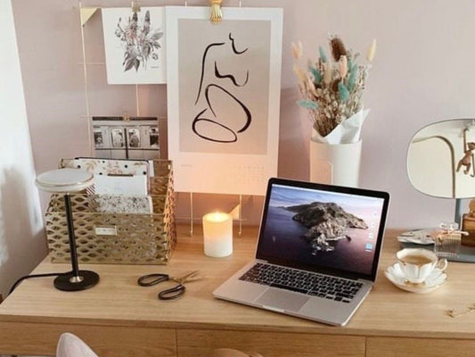 Clean Girl Desk: How to Create a Minimal, Aesthetic Workspace That Boosts Focus