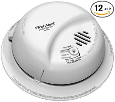First Alert CO5120BN AC Powered Carbon Monoxide Alarm by FirstAlert