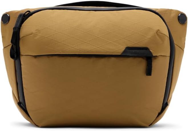 Peak Design Everyday Sling by PeakDesign