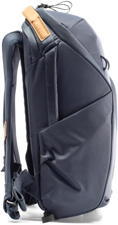 Peak Design Everyday Backpack Zip 15L, 270-Degree Zip, Dual Side Pockets - Image 2