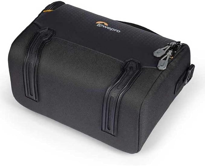 Lowepro Adventura, Camera Schoulder Bag - Image 2