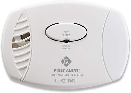 First Alert CO400 Carbon Monoxide Detector, Battery Operated Alarm by FirstAlert