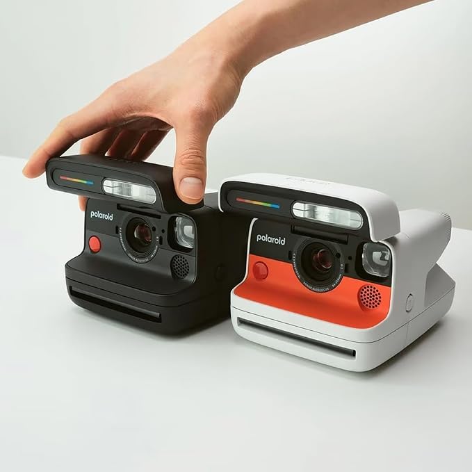 Polaroid Flip Instant Camera + Color Film Bundle - Image 8