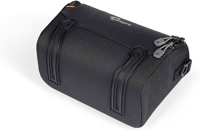 Lowepro Adventura, Camera Schoulder Bag - Image 4