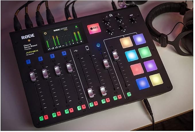 RØDE RØDECaster Pro All-in-One Production Solution - Image 3