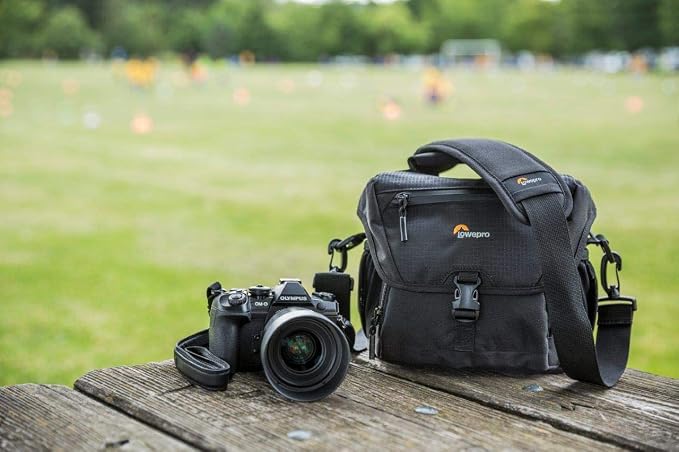 Lowepro LP37119, Nova 160 AW II Camera Bag, Customizable, Fits DSLR - Image 2