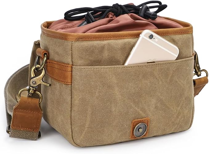 Vintage DSLR/SLR Camera Bag - Image 7