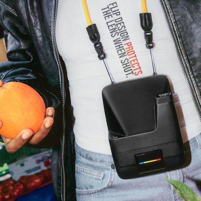 Polaroid Flip Instant Camera + Color Film Bundle - Image 4