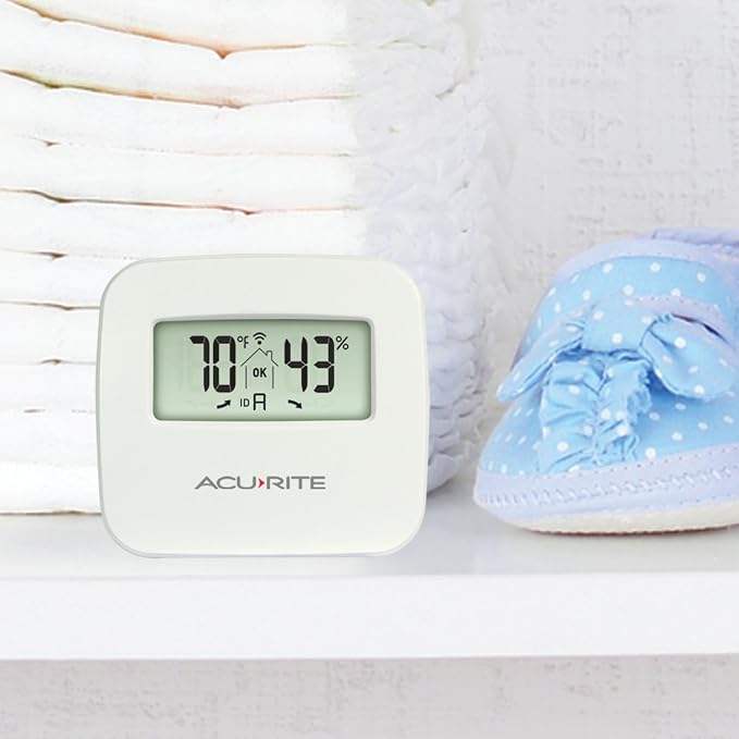 AcuRite 01096M Temperature & Humidity Station - Image 9
