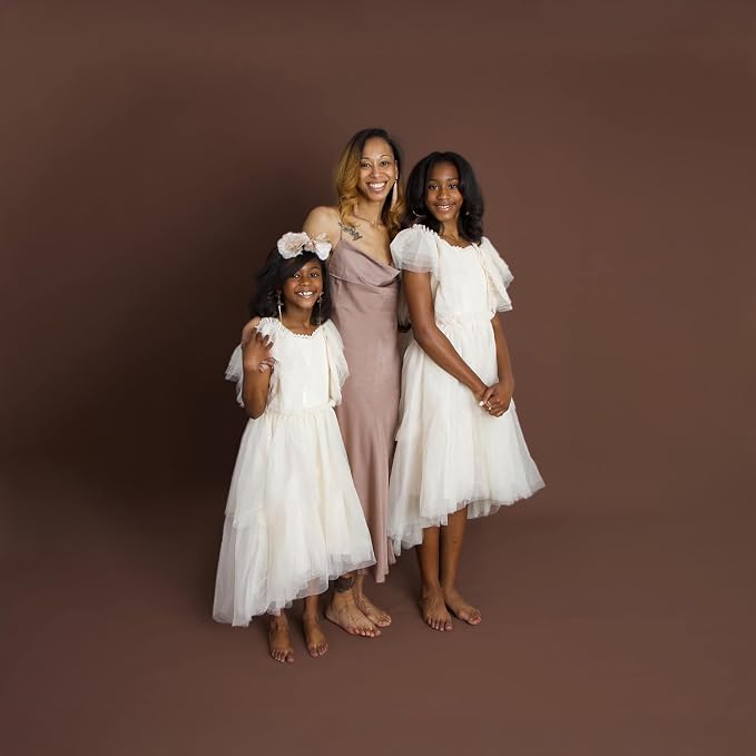 Kate Seamless Paper Backdrop Brown Seamless Backdrop Paper Rolls - Image 5