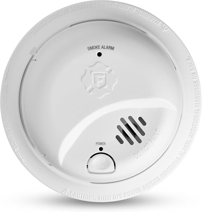 First Alert Smoke Alarm, Battery-Operated Detector by FirstAlert