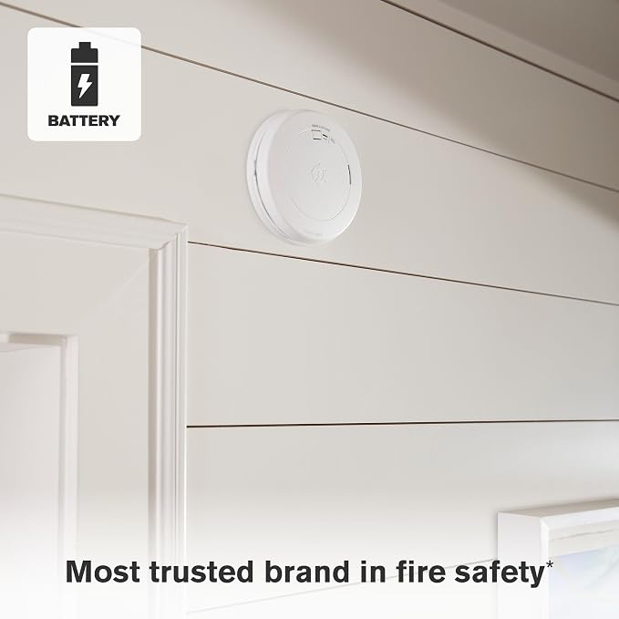 First Alert SMCO210, 10-Year Sealed Battery Combination Smoke & Carbon Monoxide - Image 4