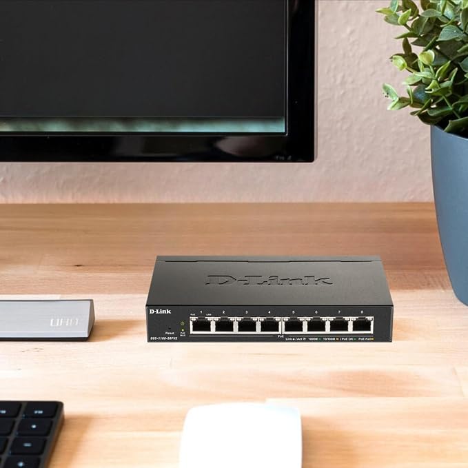 D-Link 8-Port Gigabit Smart Managed PoE+ Ethernet Switch, IGMP Snooping - Image 4