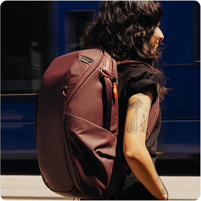 Peak Design Everyday Backpack Zip 20L, 270-Degree Zip, Dual Side Pockets - Image 6