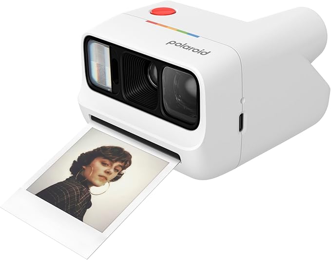 Polaroid Go Generation 3 Bundle - Image 2