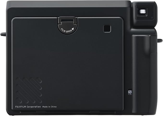 FUJIFILM instax Wide 400 Instant Film Camera - Image 4