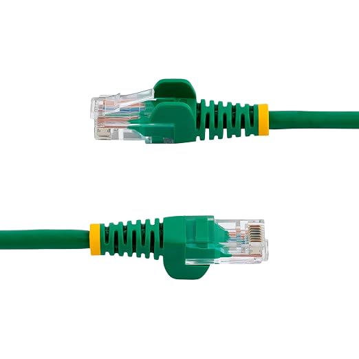 StarTech.com Cat5e Ethernet Cable - 5 ft - Green- Patch Cable - Snagless Cat5e - Image 3