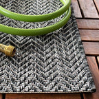SAFAVIEH Outdoor Runner Rug 2'3"x8' - Image 3