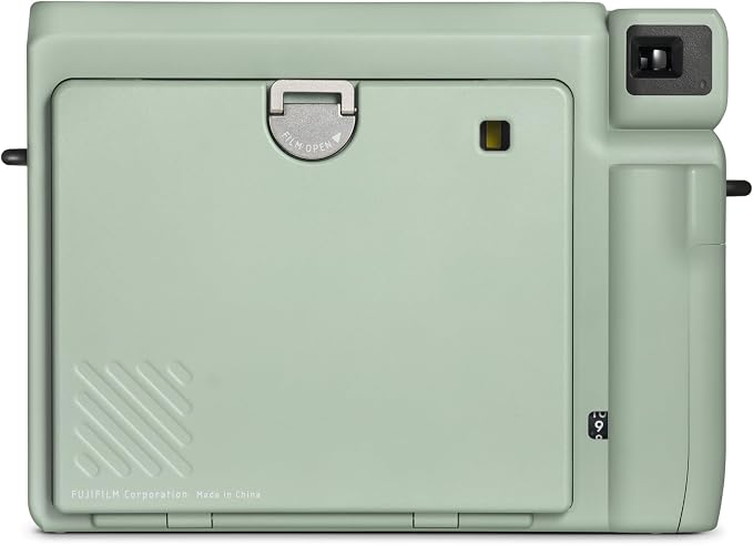 Fujifilm INSTAX Wide 400 Instant Camera - Image 5