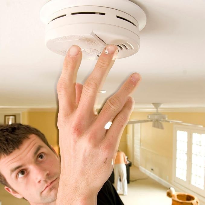 Kidde 21007588 Hardwired Interconnectable 120-Volt Smoke Alarm - Image 2