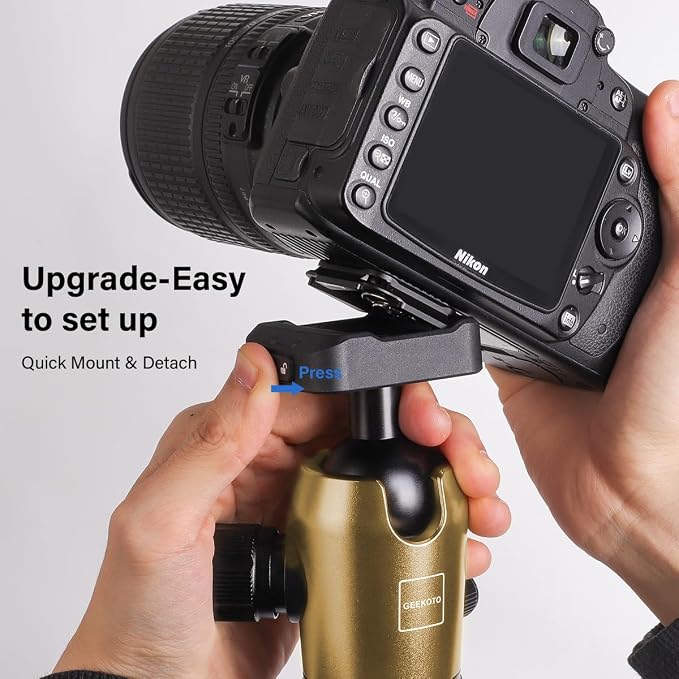 Geekoto 73-Inch Camera Tripod - Image 2