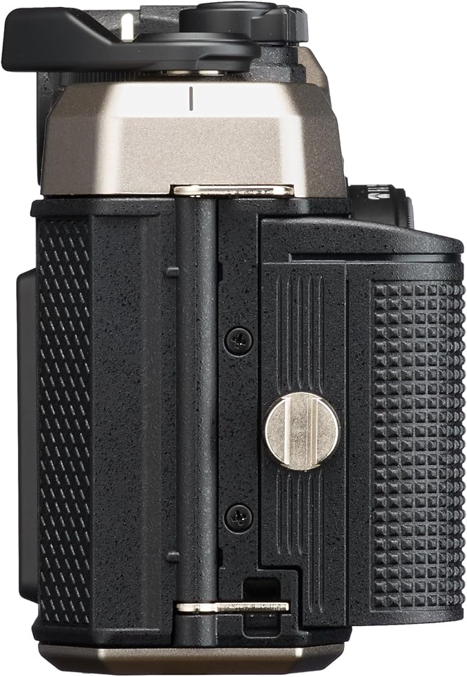 Pentax 17 35mm Film Camera That captures up to 72 Images per roll - Image 3