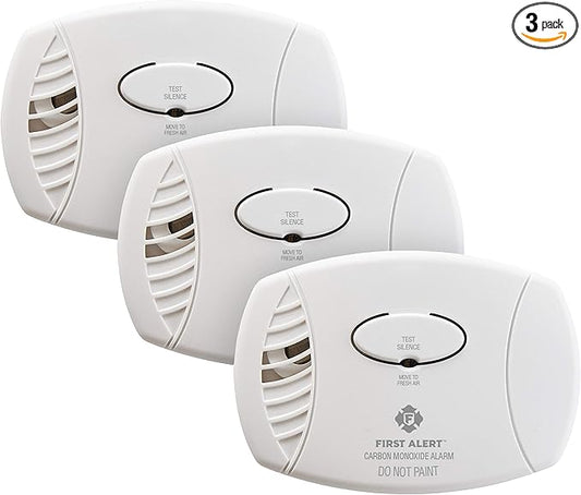 FIRST ALERT CO400-3 Carbon Monoxide Detector, Battery Operated by FirstAlert