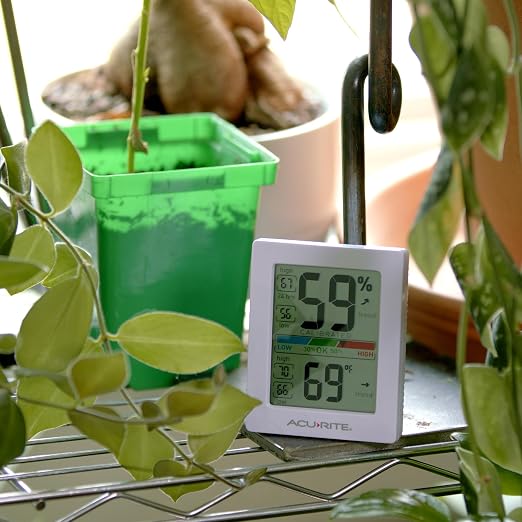 AcuRite Humidity Meter Hygrometer and Indoor Digital Thermometer - Image 5