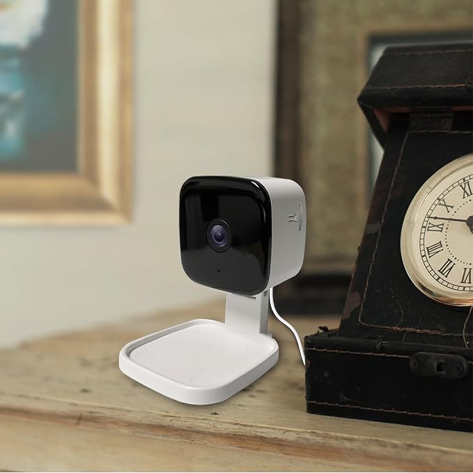 Energizer Smart 2K QHD Security Camera, Wired Indoor 2.4Ghz Wi-Fi Camera - Image 2