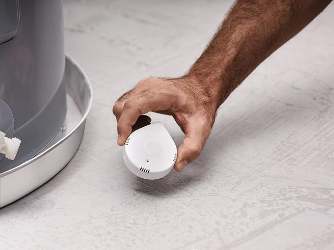 Moen Flo Smart Water Leak Detector - Image 2