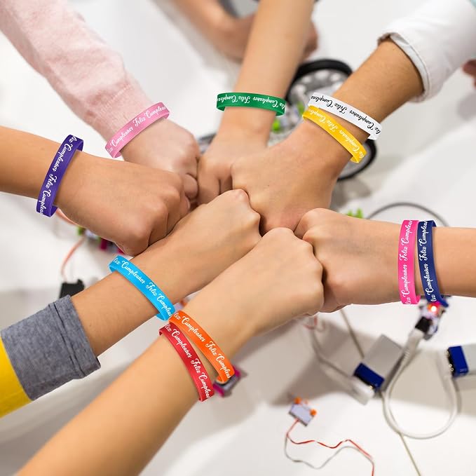 100 Pcs Spanish Happy Birthday Rubber Bracelets Bulk 10 Assorted Color Feliz - Image 3