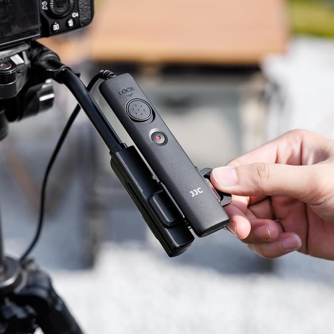 JJC 4.92ft Long Wired Remote Control Shutter Release - Image 8