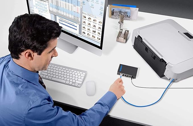 Linksys SE3005: 5-Port Gigabit Ethernet Unmanaged Switch, Computer Network - Image 4
