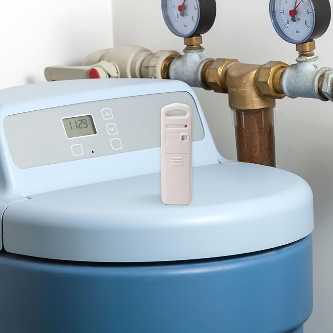 AcuRite 01096M Temperature & Humidity Station - Image 12