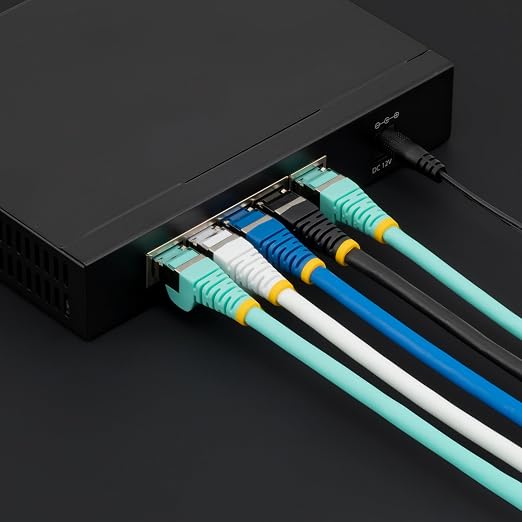 StarTech.com 5ft Orange CAT6a Ethernet Cable, Snagless RJ45, 100W PoE++ - Image 5
