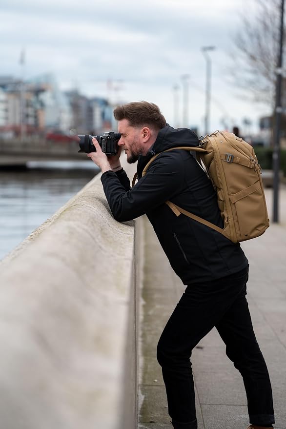 VANGUARD VEO Metro B25L Camera & Everyday Backpack – Fits 70–200mm Attached - Image 6