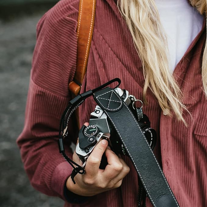MegaGear Sierra Genuine Full-Grain Leather Camera Strap — Vintage Shoulder & - Image 7