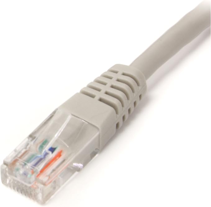 STARTECH.COM 6 FT Gray Molded CAT5E UTP Patch Cable - Image 2
