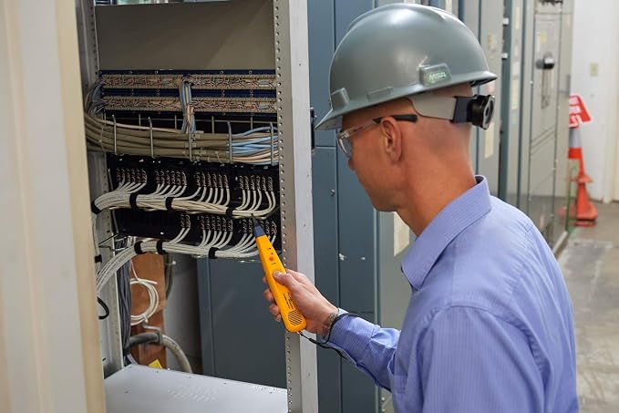 Fluke Networks PRO3000F60-KIT Includes Tone Generator & Probe - Image 4