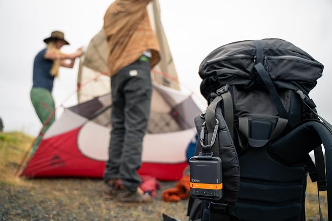 Spot Gen 4 Satellite GPS Messenger | Handheld Portable GPS Messenger - Image 2