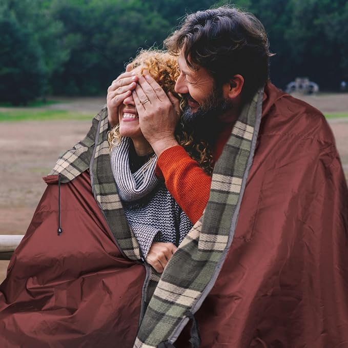 DUKUSEEK Stadium Blanket for All Weather, Waterproof Outdoor Blankets - Image 2