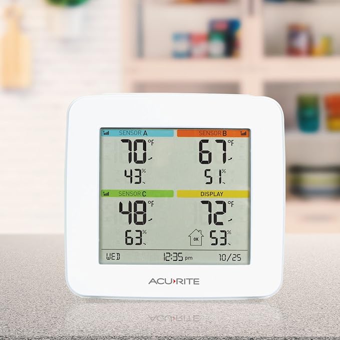 AcuRite 01096M Temperature & Humidity Station - Image 4