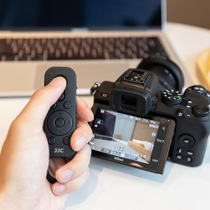 JJC Wireless Bluetooth Remote Control Replace Nikon ML-L7 - Image 7