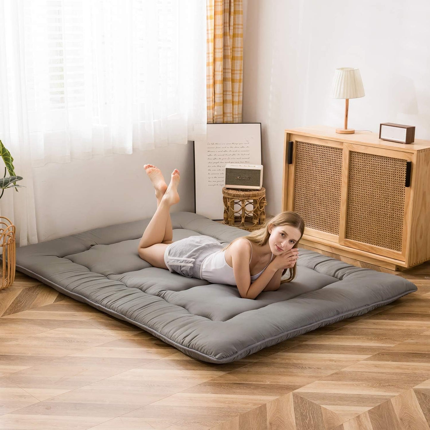 Japanese Shiki Futon Mattress Floor Mattress Thicken Tatami Mat Sleeping Pad Roll Up Mattress Floor Lounger Bed Folding Couch Bed Mattress Pad for Guest Room, Charcoal Grey, King