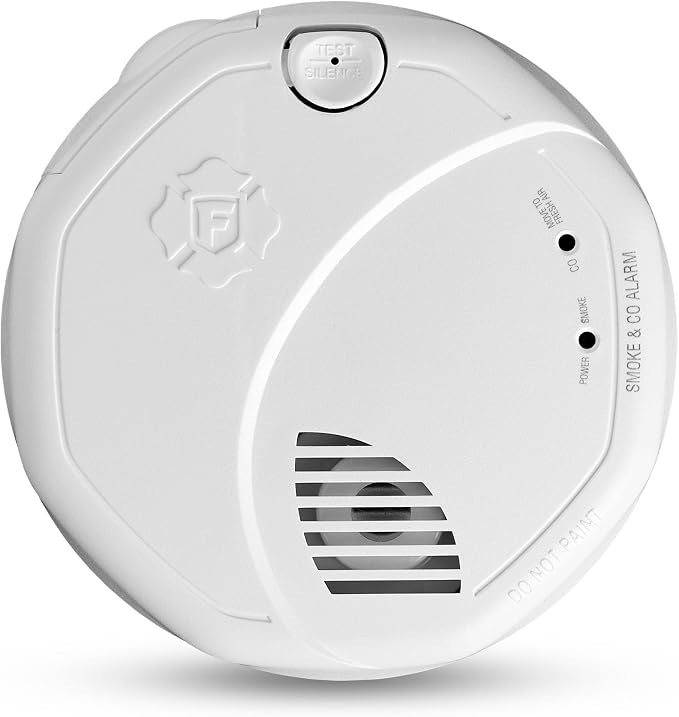 First Alert Combination Smoke & Carbon Monoxide Alarm, Battery Operated Detector by FirstAlert